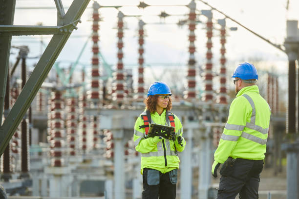 Best Circuit Breaker Repair  in Oakridge, OR